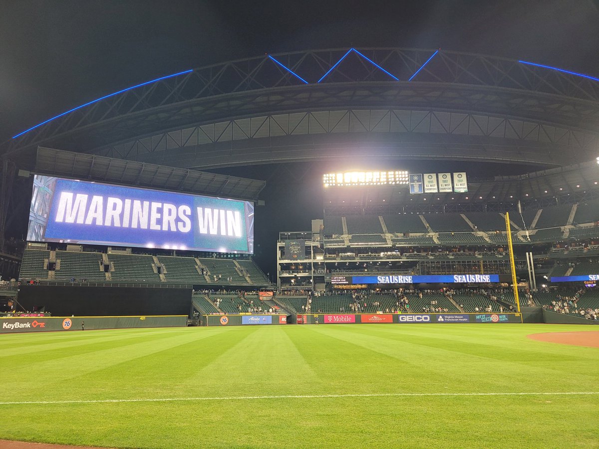 Betty D (@goddessofwar) on Twitter photo What a night to be a Mariner named Luis. Or any Mariner. Or just a fan lucky enough to catch this pure gem of a ballgame. #SeaUsRise #TrueToTheBlue #WhereIRoot <a href="/Mariners/">Seattle Mariners</a> #instantclassic What a night to be a Mariner named Luis. Or any Mariner. Or just a fan lucky enough to catch this pure gem of a ballgame. #SeaUsRise #TrueToTheBlue #WhereIRoot <a href="/Mariners/">Seattle Mariners</a> #instantclassic
