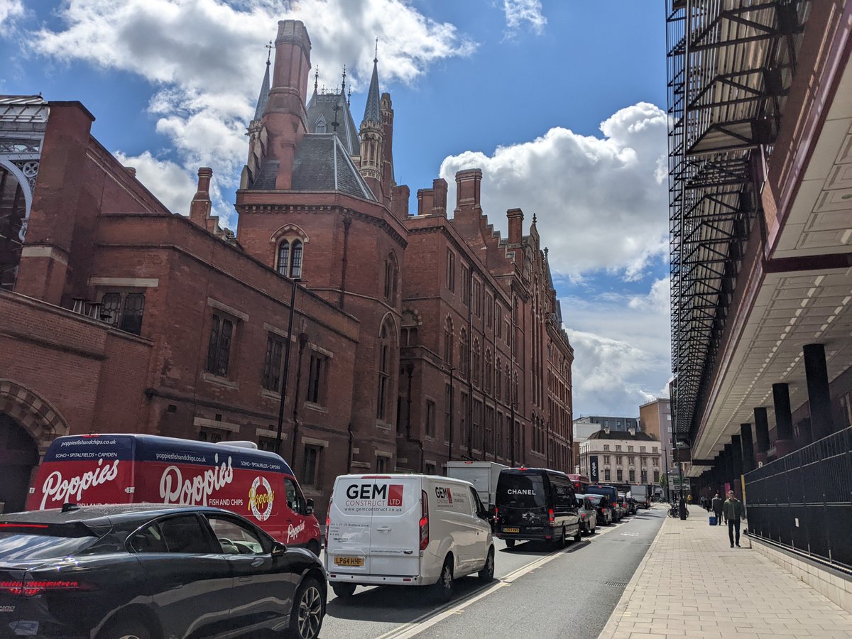 Excessive road use and climate change go hand in hand.

It has to stop.

You can read about the impacts roads have on climate change and what you can do about it on our website transportactionnetwork.org.uk/campaign/clima…