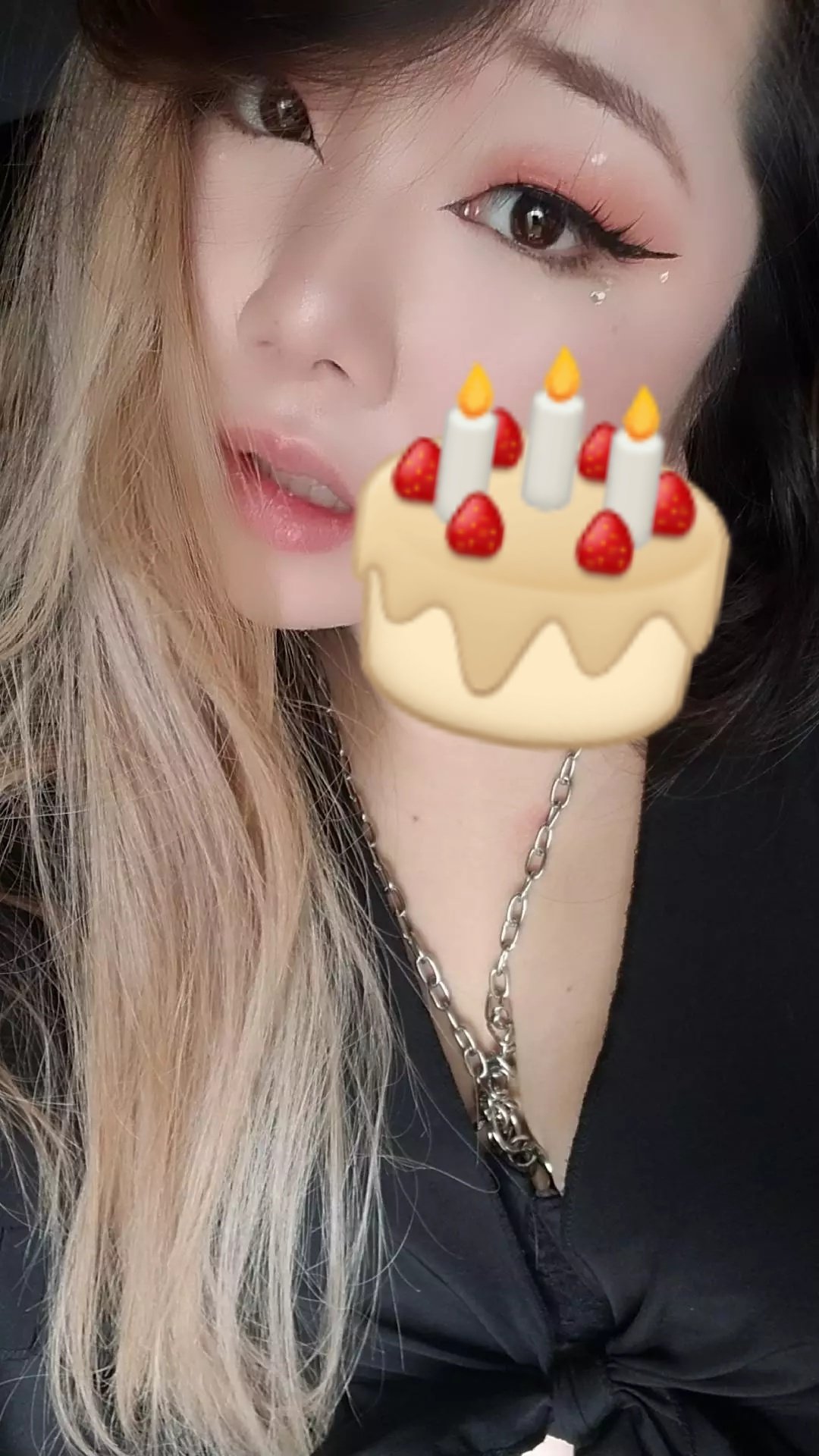 Classify 😼 on Twitter: "@vGumiho Happy Birthday Gumi!! I speak for everyone when i say thank you