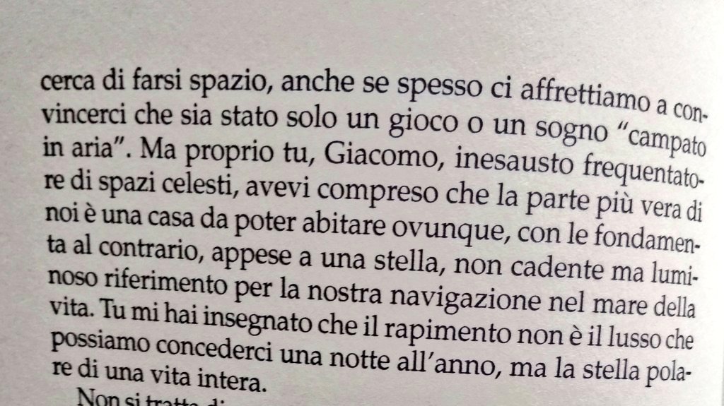 ClaraPatini's tweet photo. Come da tradizione, in questa mattina di #SanLorenzo rileggo le parole di #lartediesserefragili di @aledavenia, perché il rito delle #stellecadenti possa essere una verifica della rotta di "navigazione nel mare della vita". ❤️
#rapimento #10agosto https://t.co/zhMiFKcEDF