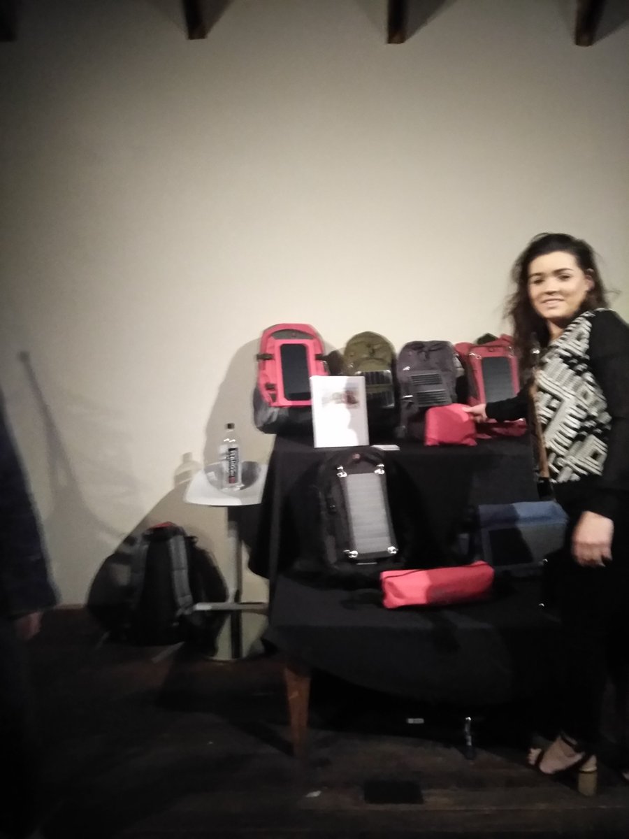 SFFAMA's tweet photo. #SFFaMA.org presents #DigitalWinterFest #FashionFest #trunkshow #shopping event at #MATI supporting #local #fashion #Entrepreneurs #SFFaMAfashion #FashionForThePeople learn more here - https://t.co/ZZ5dm57R5g #shoplocal #emergingfashion #fashiondesigners https://t.co/C004ZfteX6