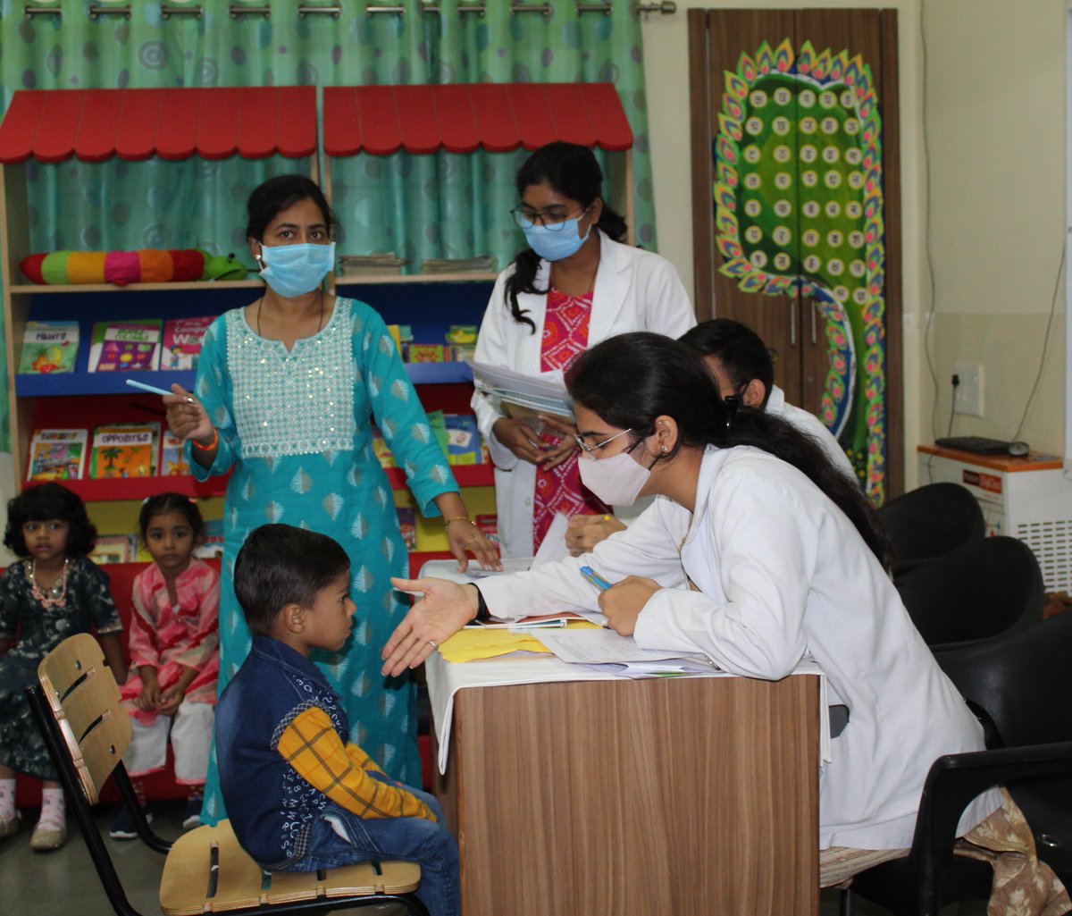 shriramindore's tweet image. An “Awareness and Screening Programme” was held at SRCS, Indore by the Audiologist and Speech Language Pathologist team from Sri Aurobindo Institute of Medical Sciences, Indore #healthcare #speechandlanguage #srcsindore #tinytots #Saims #awarenessandscreening
