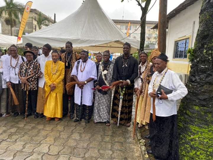 LimbeChiefdom's tweet photo. The Paramount Chief of Limbe, His Majesty John E. Manga Williams was in Douala over the weekend  to participate in celebrations marking the 108th anniversary of the death of King Rudolph Douala Manga Bell. The Ikanea was amongst over one hundred chiefs who attended the ceremony. https://t.co/tNqV6GzgcH