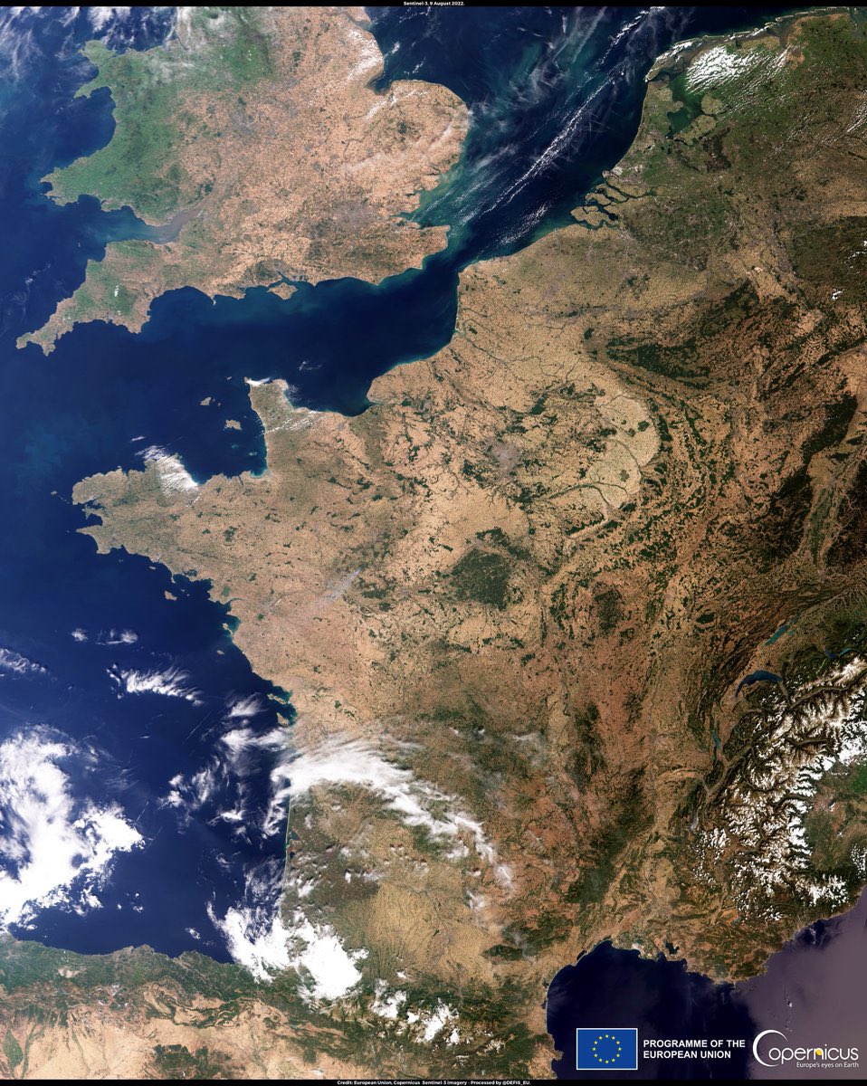 Dave Throup (@davethroup) on Twitter photo A remarkable picture yesterday from <a href="/sentinel_hub/">Sentinel Hub</a> <a href="/CopernicusEU/">Copernicus EU</a> showing a parched NW Europe.
Easy to see parts of SW & NW England have that seen a bit more rain. A remarkable picture yesterday from <a href="/sentinel_hub/">Sentinel Hub</a> <a href="/CopernicusEU/">Copernicus EU</a> showing a parched NW Europe.
Easy to see parts of SW & NW England have that seen a bit more rain.