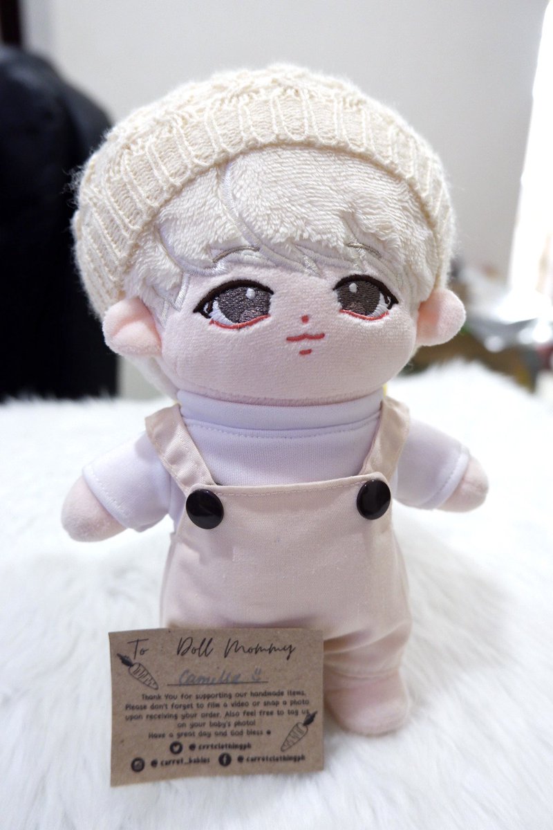 jLyBEE_'s tweet photo. 📦🥕Happy Package (?) 

Yeeeyy!! Happy mommy, happy baby!😍
As always, perfectly made doll clothes from @crrtclothingph🥕!! Thank you so so so much! Super ganda at ayos ng pagkakagawa. Very affordable pa 😁 next time daw hingi carrot si baby 🤭

#jlyrupocmoments https://t.co/XXnIepcByU