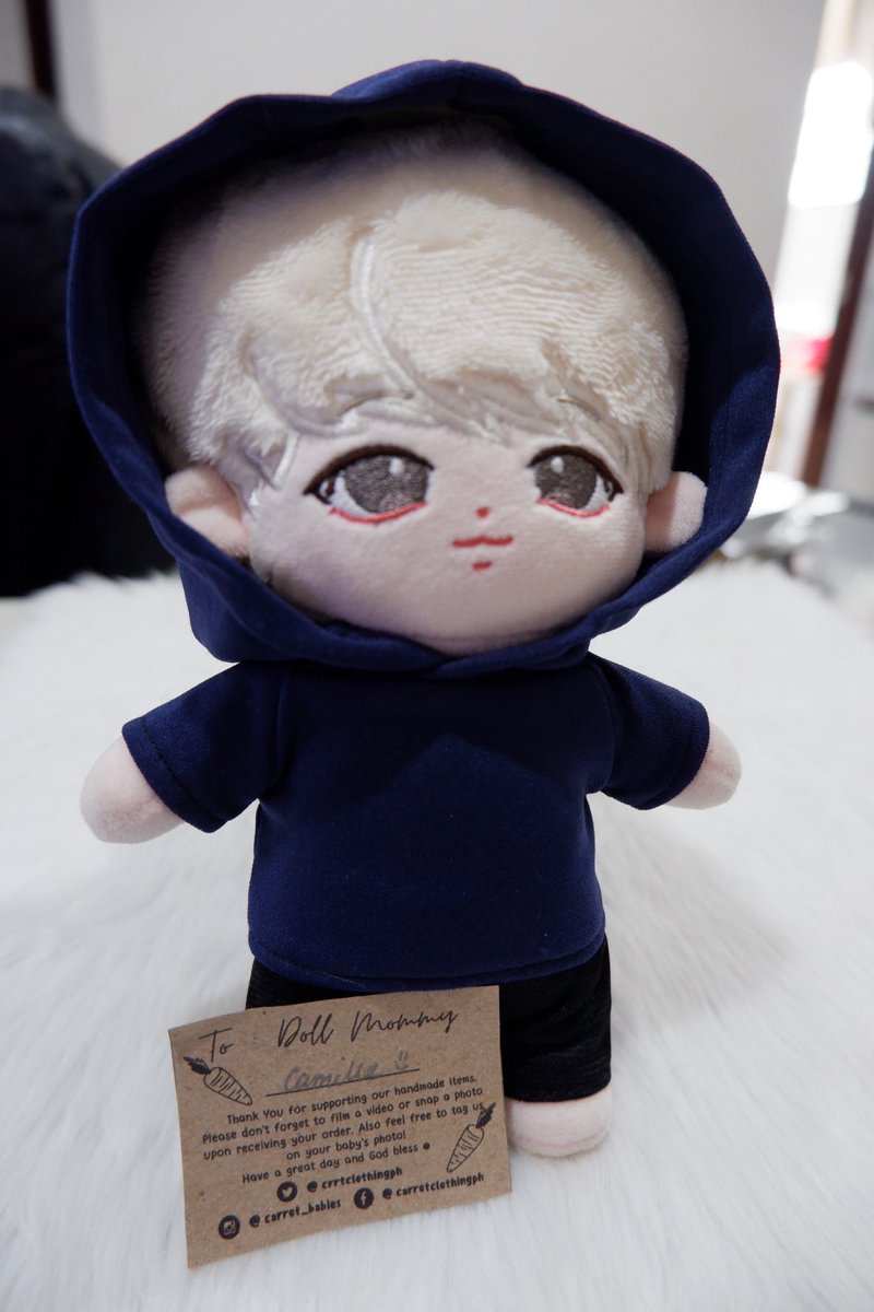 jLyBEE_'s tweet photo. 📦🥕Happy Package (?) 

Yeeeyy!! Happy mommy, happy baby!😍
As always, perfectly made doll clothes from @crrtclothingph🥕!! Thank you so so so much! Super ganda at ayos ng pagkakagawa. Very affordable pa 😁 next time daw hingi carrot si baby 🤭

#jlyrupocmoments https://t.co/XXnIepcByU