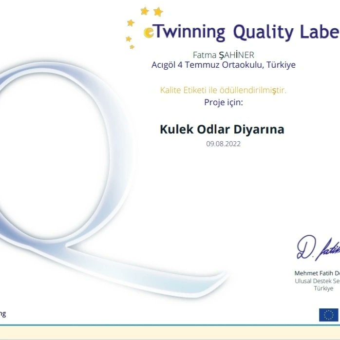 #etwinning Projelerimiz Kalite Etiketi İle Ödüllendirildi
 <a href="/ulusalajans/">Türkiye Ulusal Ajansı 🇹🇷 Turkish NA</a> tarafından yürütülen ve farklı ülke ve şehirlerdeki öğrencilerin dijital ortamda içerik üreterek bir araya geldikleri eTwinning projeleri kapsamında okulumuz 3 proje ile Kalite Etiketi ile ödüllendirildi.👏