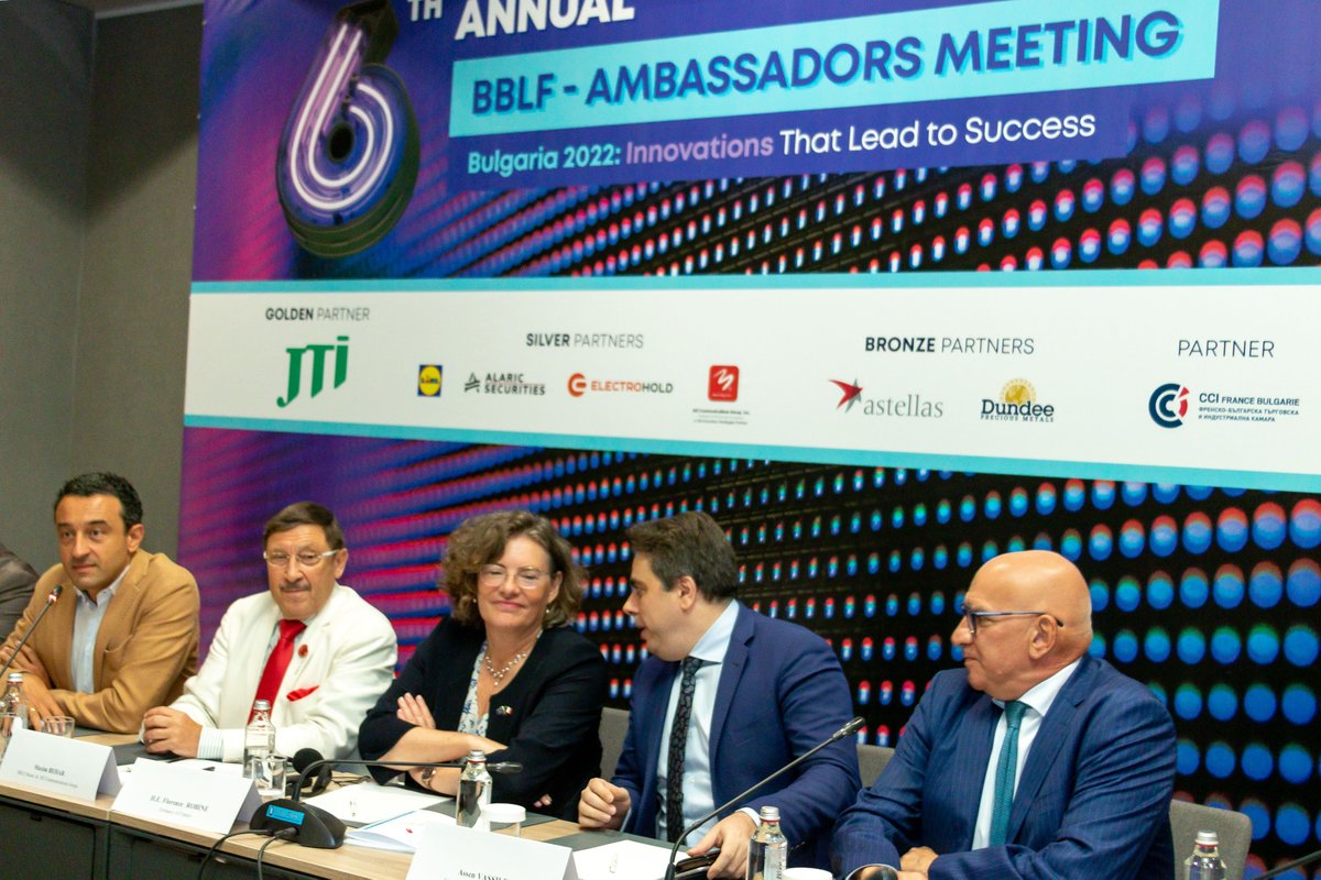 BBLF1's tweet photo. Huge thanks to H.E. @frobine/@France_Bulgarie, cohost & keynote speaker of our 6th annual #BBLFMeetsAmbassadors event in June despite tight schedule of #FrenchPresidencyEU. Highlights: https://t.co/6mSESbaCig
#responsiblebusiness #innovationforsuccess #sustainability https://t.co/KtjaY1Z3ES