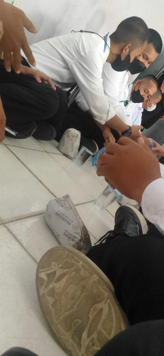Justforselected's tweet photo. Ishoma ospek unsri kece
#PK2FTUNSRI2022 #EngineeringForUnity #LangkahBesarMenujuTeknikJaya
#FTBERJAYA https://t.co/lk7w4OHvvC