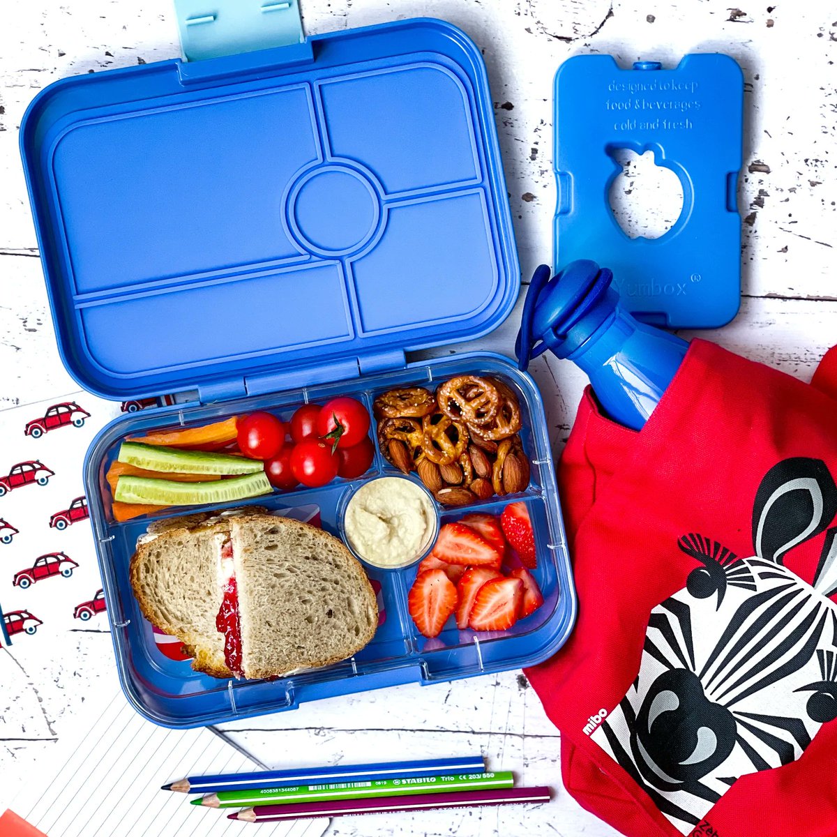 scandibugs's tweet photo. It's almost #BackToSchool for our friends in #Scotland (not long down here either)! Our great range of #Yumbox leakproof bento boxes are perfect for lunches, snacks and eating on the go:

➡️➡️➡️ https://t.co/tGy9xWnOmS 

#bento #lunchbox #chapelallerton #healthy #school #nursery https://t.co/WunB57JH3Y