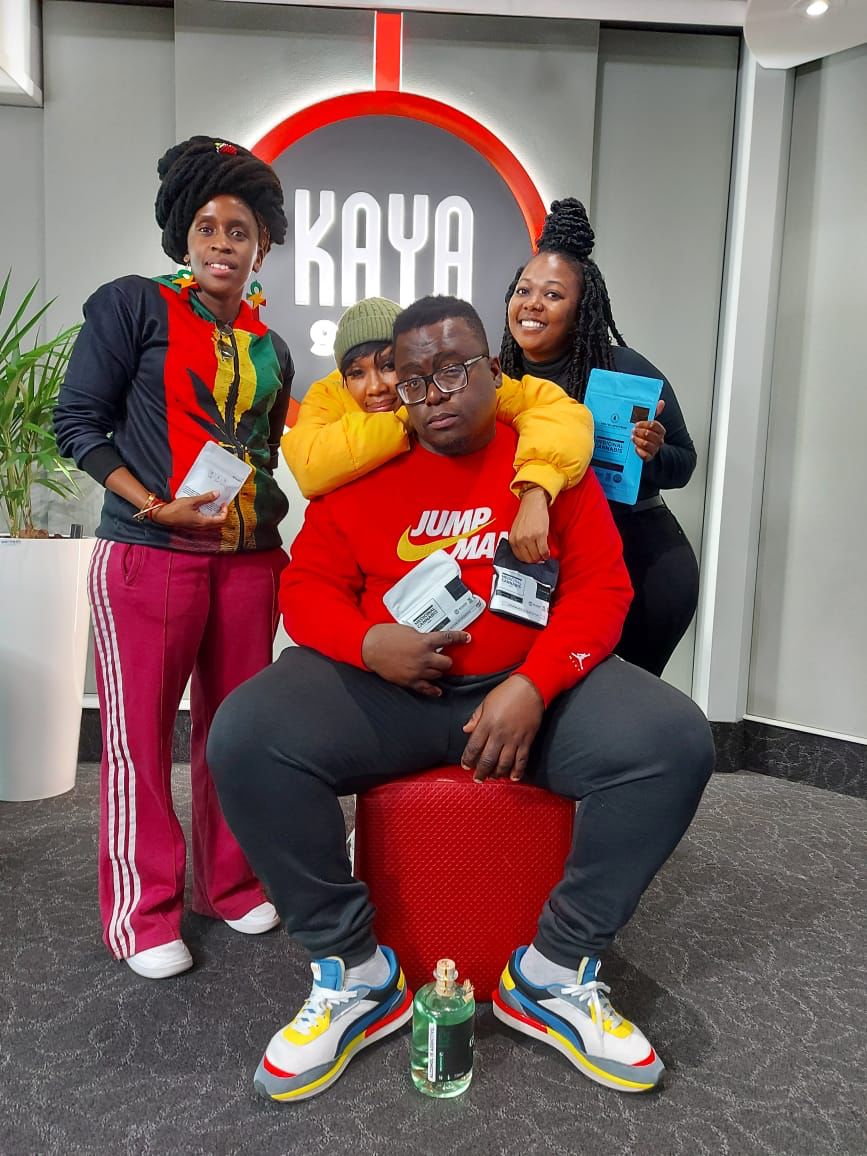 PyramidSmokey's tweet image. Dressed by Smokey Pyramid as usual &amp;amp; catch out the latest episode on Potcast youtu.be/p_r51PYlmNU #SmokeyPyramid #PodcastAndChill