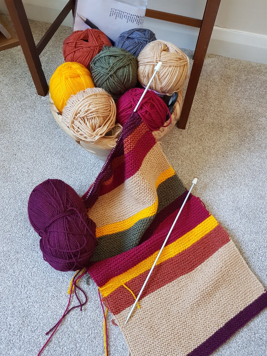 Sunflower27R's tweet photo. My #summer project. I'm #knitting an authentic #DrWho scarf using the original #BBC pattern. Only 12ft more to go! 
@DrWhoOnline @bbcarts #television #TomBaker https://t.co/ECfWrqRRrI