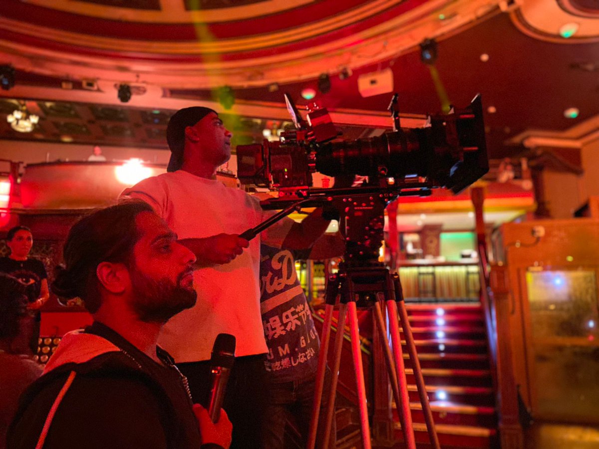 DattaniTejas's tweet photo. Roll, Camera, Action🎬
#Bollywood #movie #tejasdattani #filmify https://t.co/gG9YXhciAL