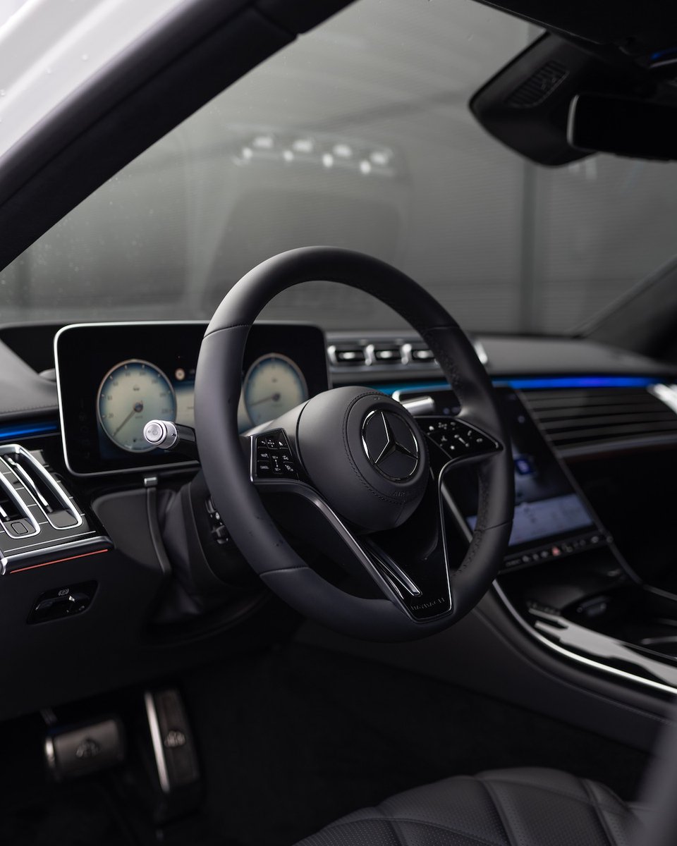 Mercedes-Benz Hellas tweet media