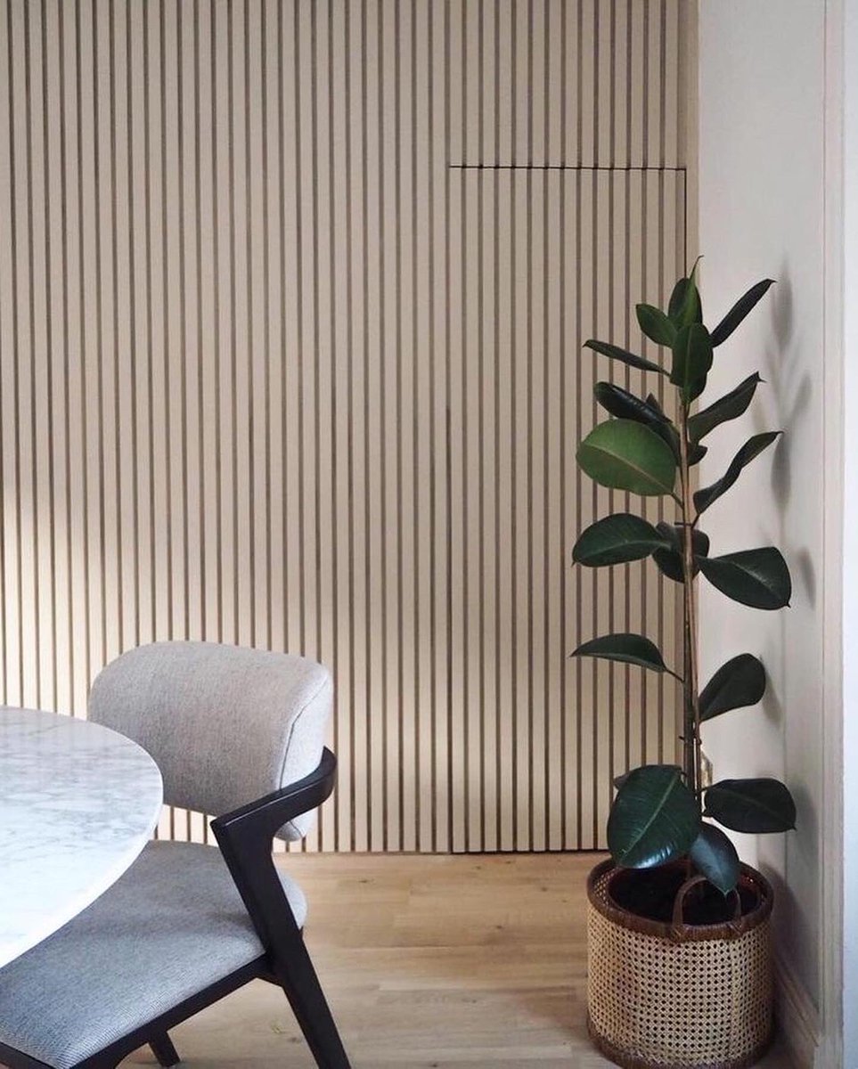 WalldecorBenin's tweet photo. La meilleure façon de terminer votre maison est d'utiliser un mur à panneaux cannelés. Disponible en intérieur et en extérieur, ce design est parfait pour ajouter du caractère et de l'intérêt à n'importe quelle pièce.

#flutedpanelwood #WhatsApp #benininteriors #wallclad #BBNaija https://t.co/4BaTkpYcEK