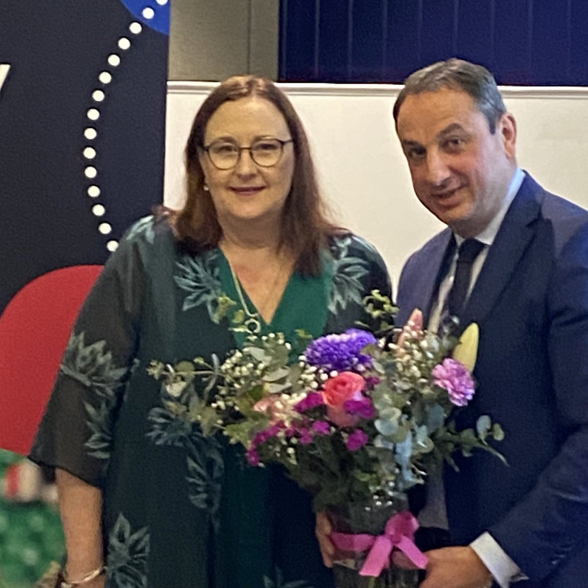 Honoured &amp; touched to be thanked by <a href="/dizdarm/">Murat Dizdar</a> <a href="/KPowzun/">Kathy Powzun</a> and team <a href="/RegionalSouthOD/">DoE Regional South Directorate</a> for my work and support as a PSO &amp; DLO <a href="/RobStokesMP/">Rob Stokes MP</a> <a href="/smitchellmlc/">Sarah Mitchell</a> Starting some leave in a week to test &amp; learn if life w/o work is any go. A joy &amp; privilege serving education &amp; students across NSW