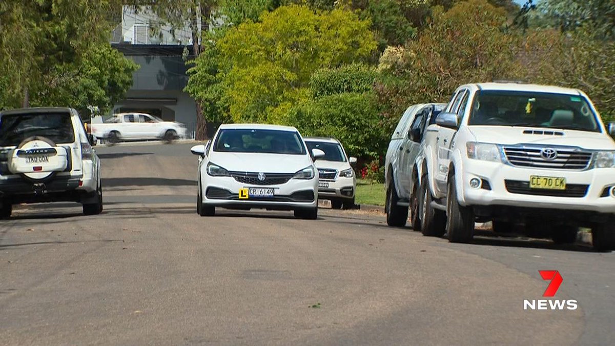 7NewsSydney's tweet photo. The NSW Government is cracking down on a loophole which allows people from countries like India and China to use their international license in NSW. That means around 120,000 extra people will soon be lining up for a driving test. https://t.co/OF81oZFF1j #7NEWS https://t.co/8bicsf3dbH