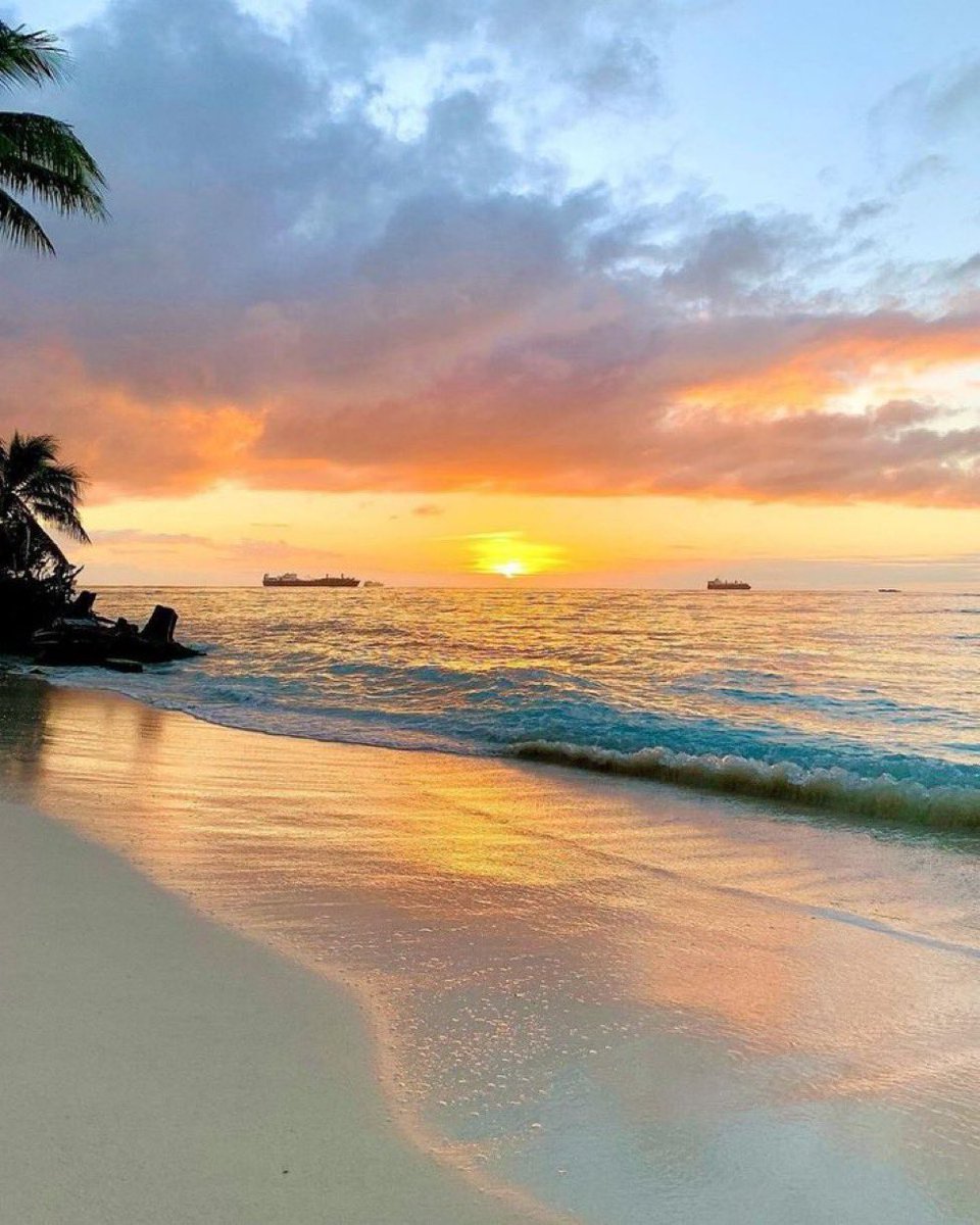 Y’a rien de plus beau qu’un couché de soleil avec ta personne préférée