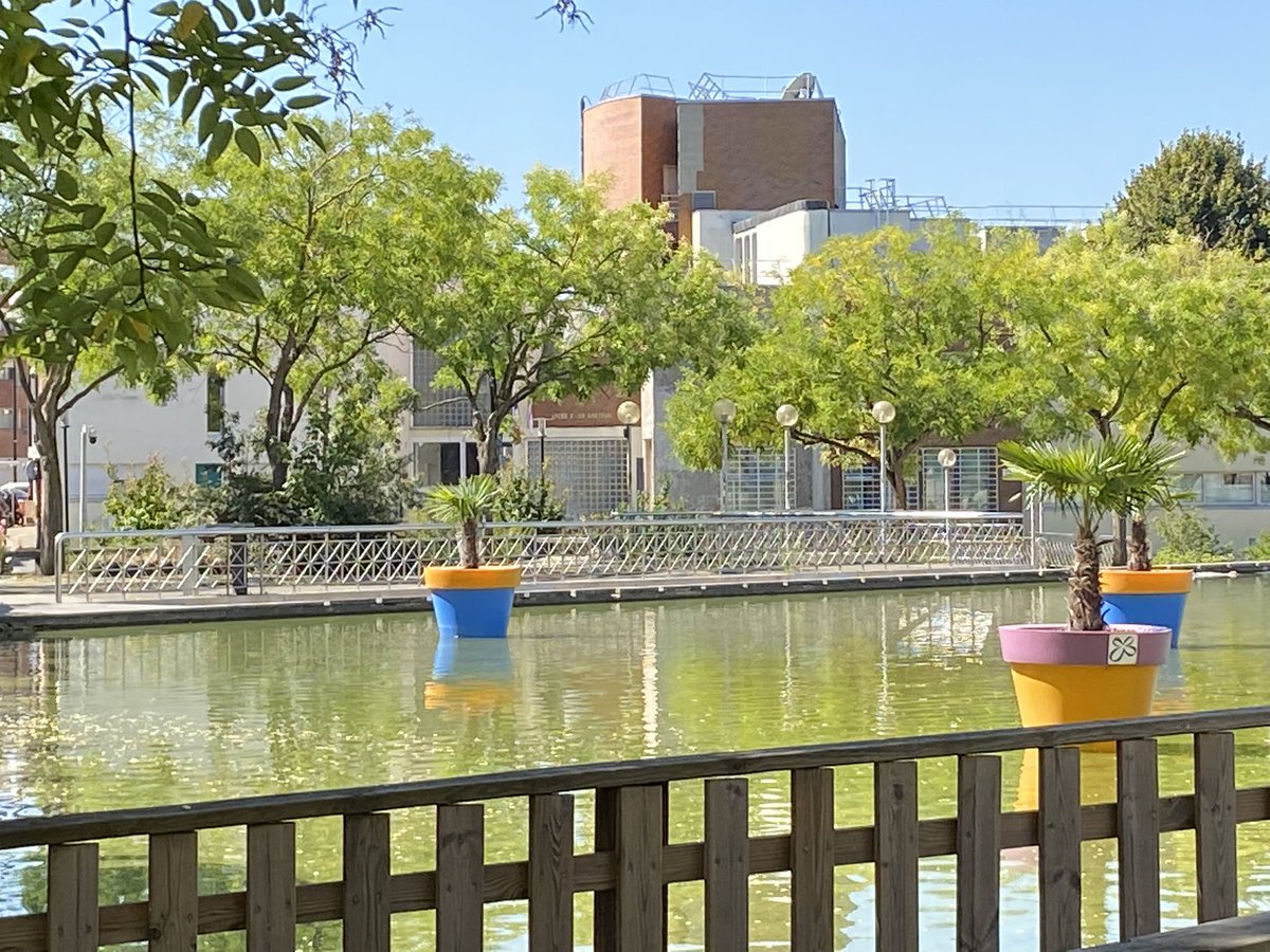 maelialc's tweet image. Arpenter et découvrir le quartier avant le début de cette nouvelle aventure #perdir2022 ! 😊