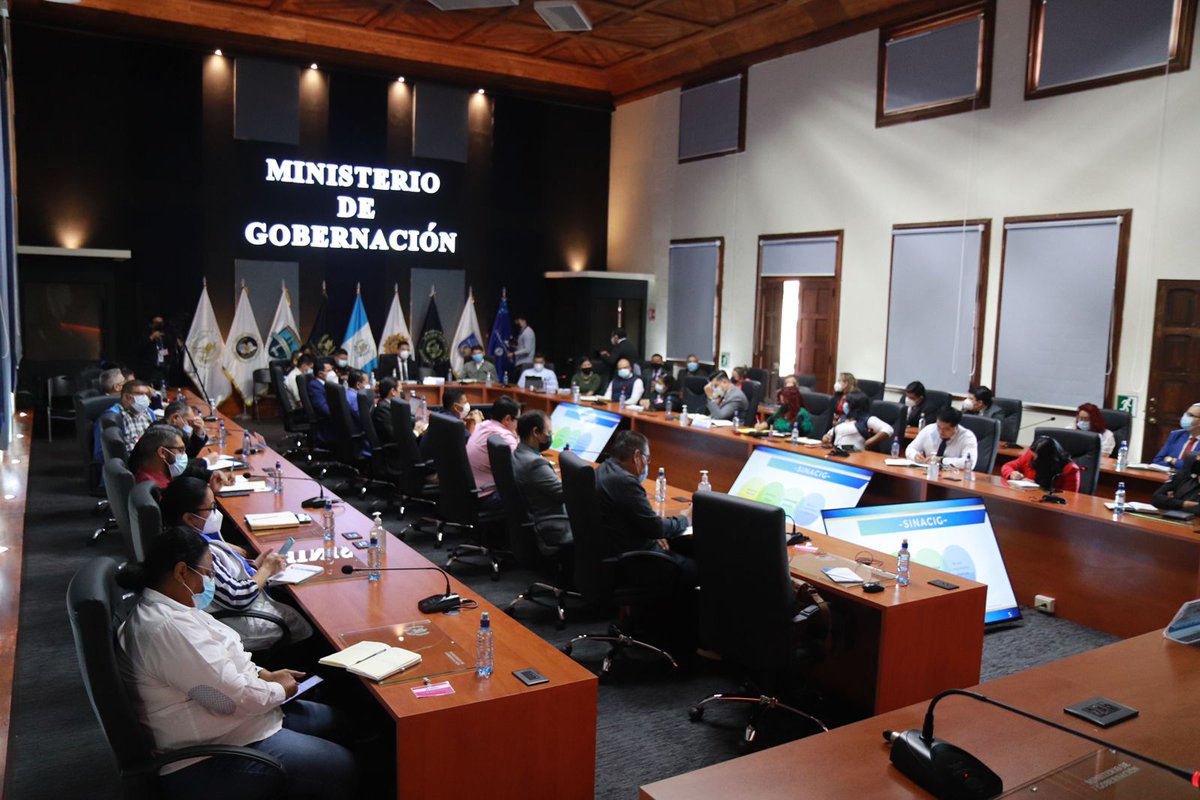 Contraloria_gt's tweet photo. ✅ El #SINACIG, es un sistema que se ha elaborado para fortalecer el Control Interno de cada una de las Instituciones sujetas a fiscalización, con el objetivo de generar una cultura de ética, rendición de cuentas y de cumplimiento de los objetivos institucionales. https://t.co/E8YYEiN7ra