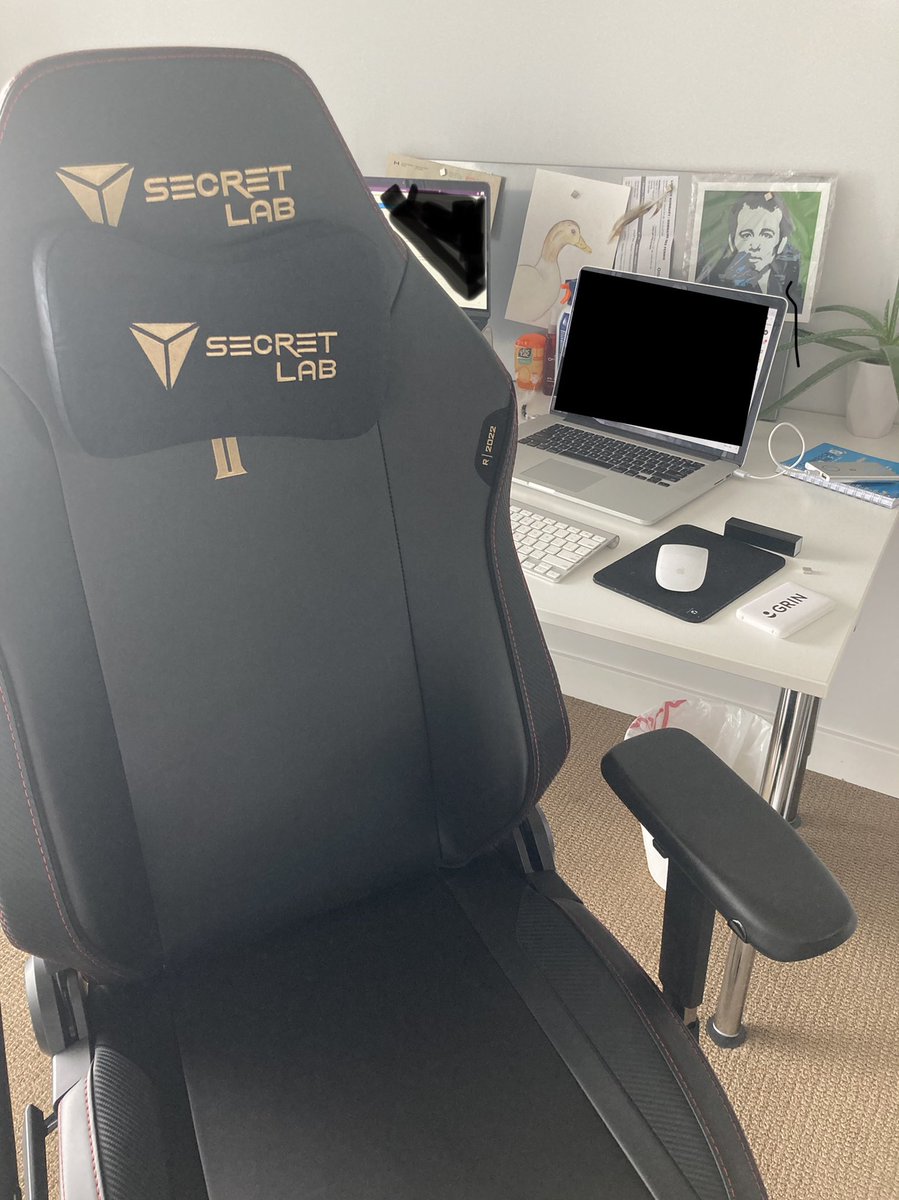 Tender #secretlab
