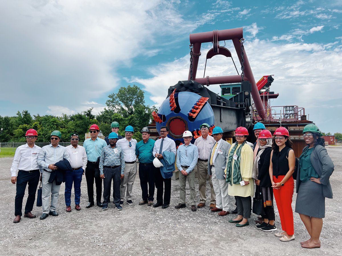 CSNewOrleans's tweet photo. Our team had a great time visiting @dscdredge 
and @PortNOLA for the Bangladesh Inland Waterways Management Reverse Trade Mission this week! @SJBPgov @smb8183 https://t.co/zouBeTH38w