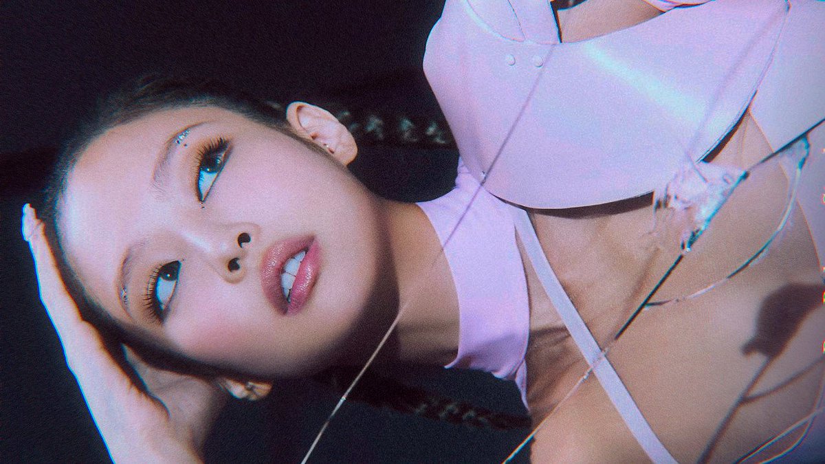 jennie (@jnkzip) on Twitter photo 