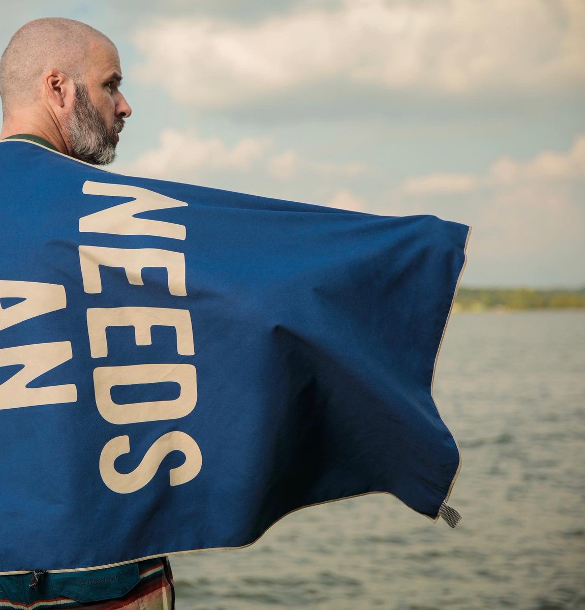 NEEDS AN OCEAN tweet media