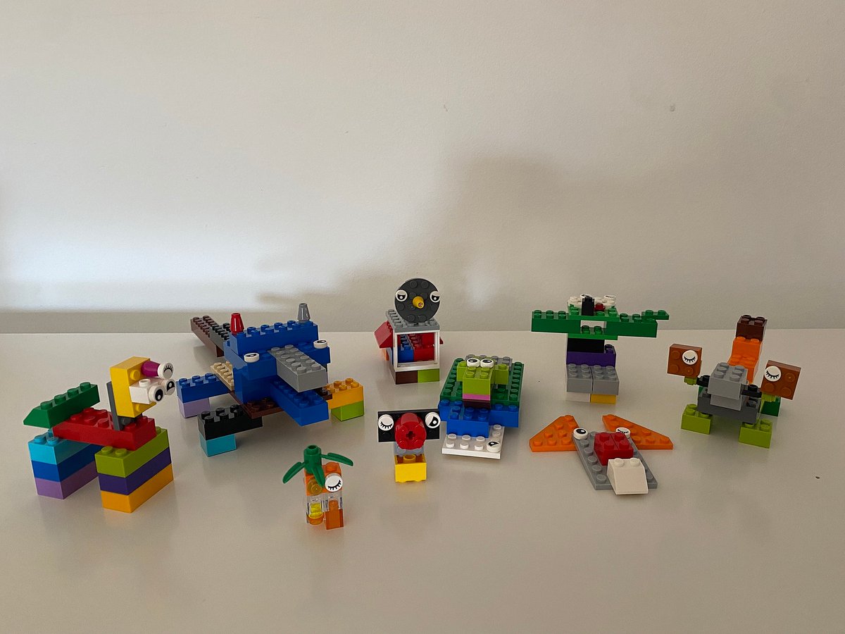 displayplan's tweet image. LEGO play day was so much fun! 

Just look at the team's masterpieces 😍

Possible candidates for the next season of LEGO Masters? We think so!