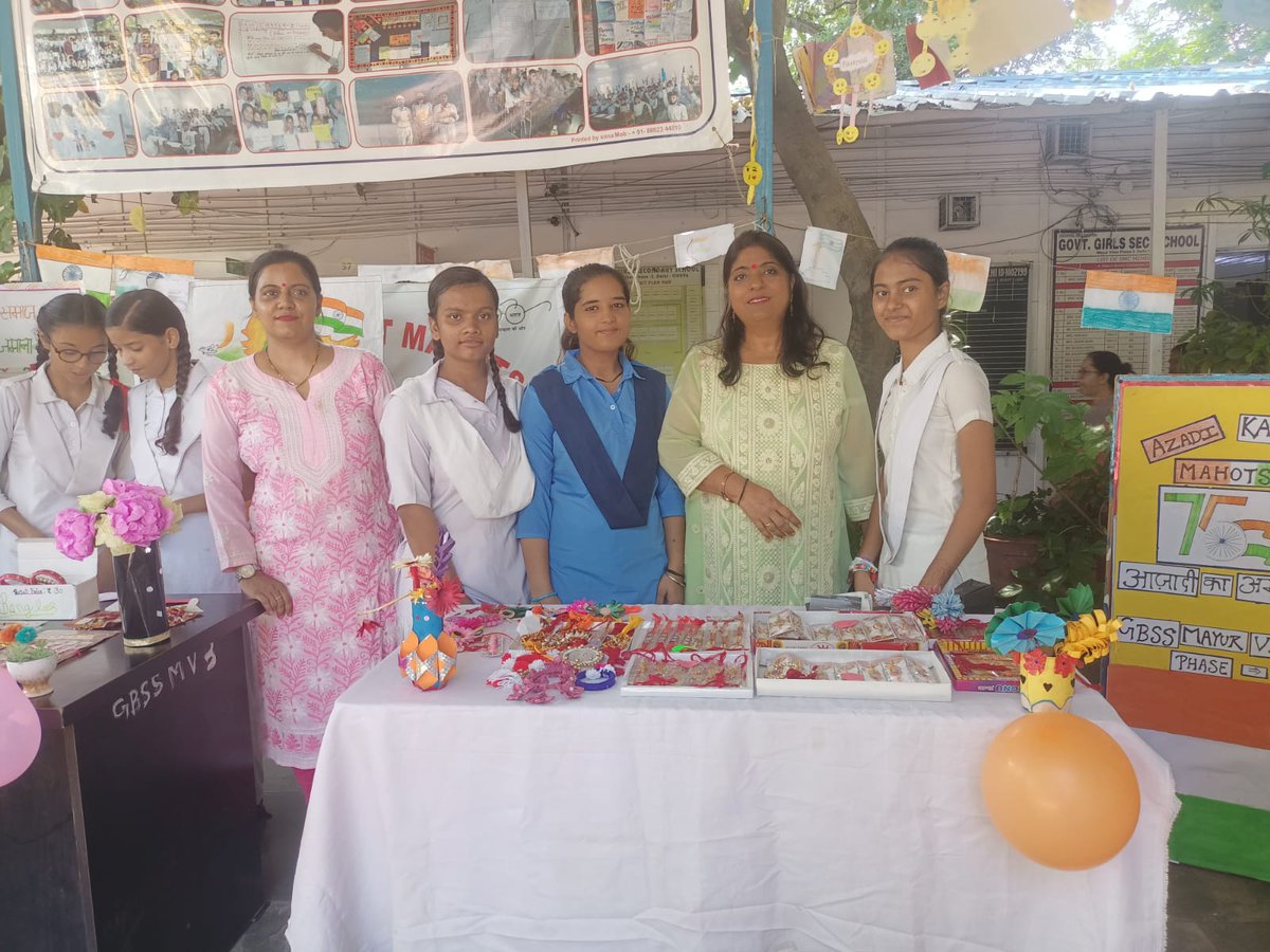 Meena Kandpal tweet media