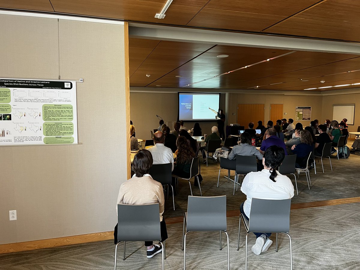 fraxinusbee's tweet photo. The morning sessions of the #TORCH conference @ @BRIT_org has been a great way to start the day!! Amazing talks and posters from folks across Tx &amp; Ok 🌱 https://t.co/sAdoIYhmnZ