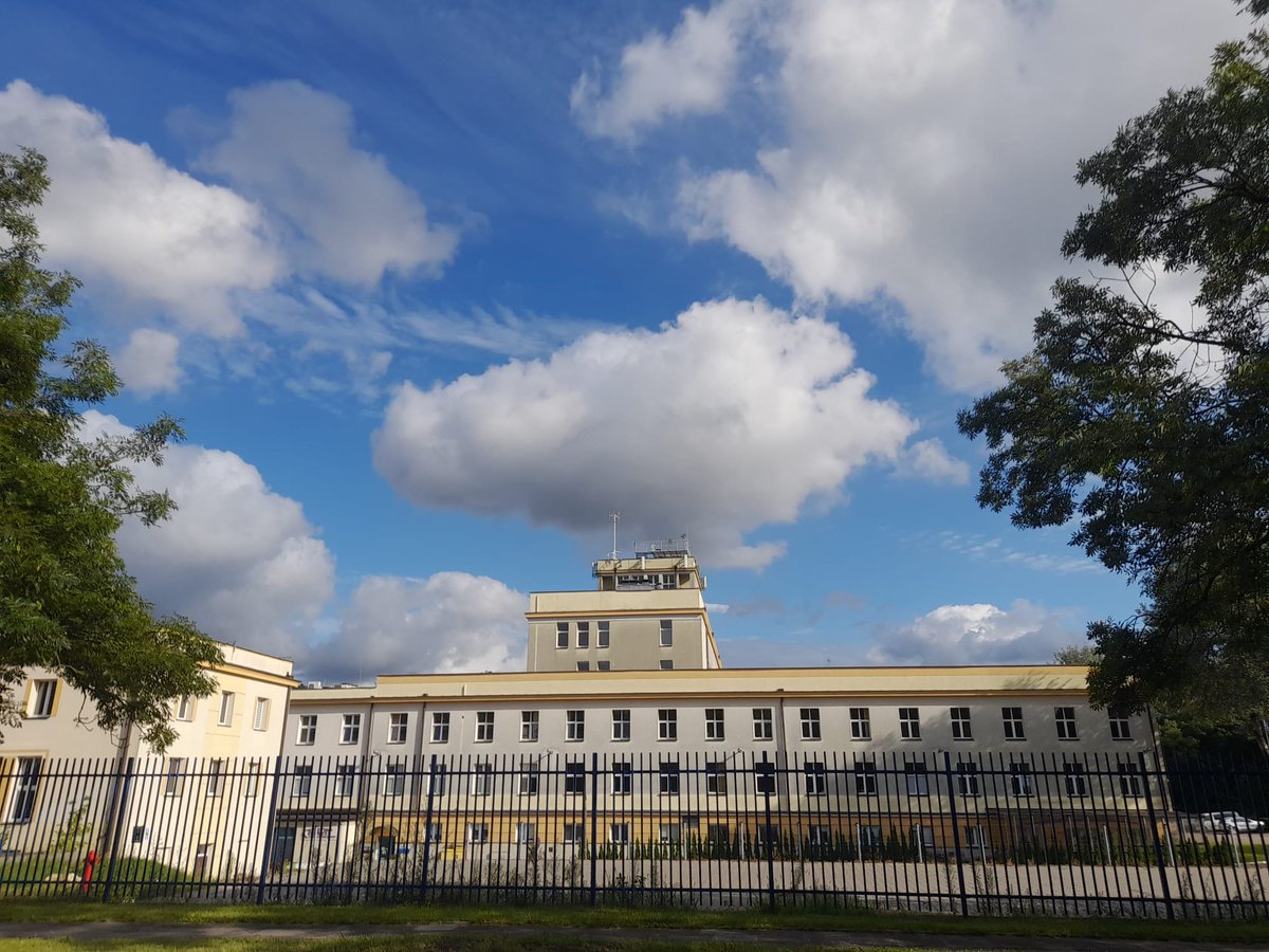 Od jutra prognozujemy temperatury powyżej 29°C w północno-zachodniej Polsce.

Jak było do tej pory? 
Mapa przedstawia stacje synoptyczne oraz liczbę dni upalnych, czyli takich z temperaturą powietrza równą lub przekraczającą 30°C. 

#IMGWmeteo #CMM
