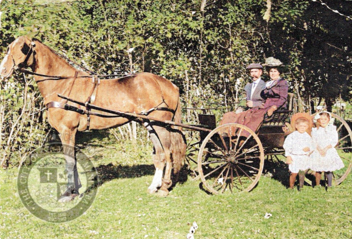 James &amp; Minnie Peebles &amp; their 2 kids, Andrew &amp; Dora, St. Vital, c.1910. James' most famous descendent is Jim Peebles (b.1935), graduate of Glenlawn Collegiate. Most famous for further developing the Big Bang Theory. #stvitalmuseum #stvital #museum #archives #winnipeg #manitoba