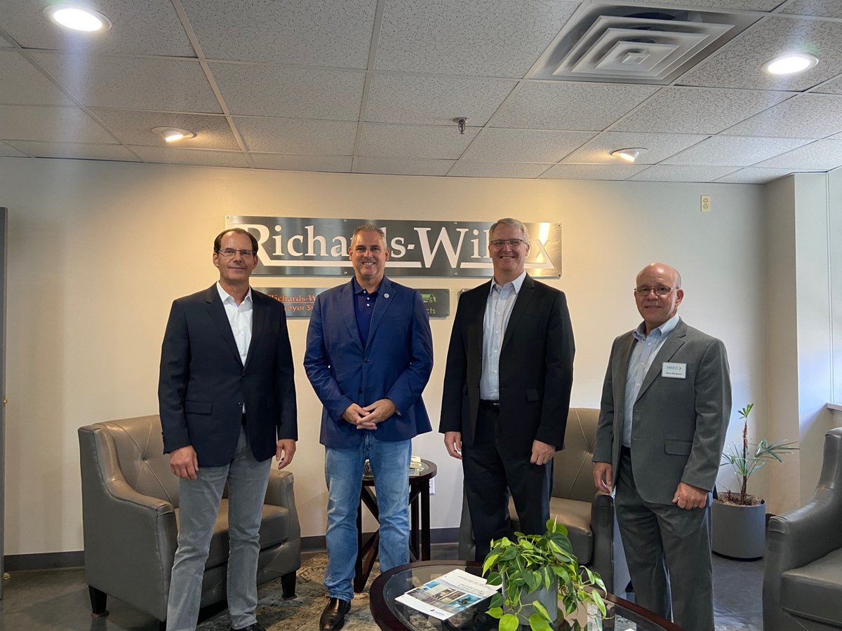 IMECillinois's tweet photo. Another great #manufacturingtour in the books! Thank you RW Hardware, Richards-Wilcox Conveyor and Aurora Storage for hosting IMEC president David Boulay, Representative Keith R. Wheeler, and regional manager Dave Musgrave. And, thank you Rep. Wheeler for your continued support! https://t.co/PEyx6rYAYd