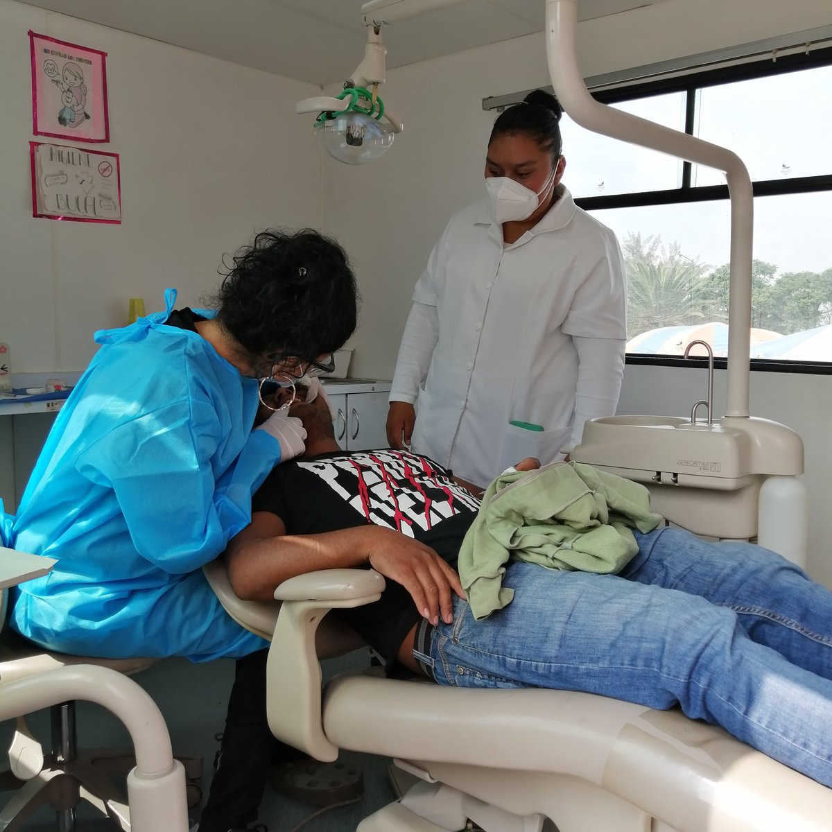 Agustinjbl's tweet photo. BarrioAdentro en Col. Predio el Molino. 
Alcaldía Iztapalapa. 
Otorga Servicios de Salud, en Unidades Médicas y Dentales, Módulo de Detecciones, Consulta de Nutrición. 
Te Esperamos
 #BienestarEnLaCiudad 
@esthela_damian
 
@migvalles https://t.co/tBeiE05LK3
