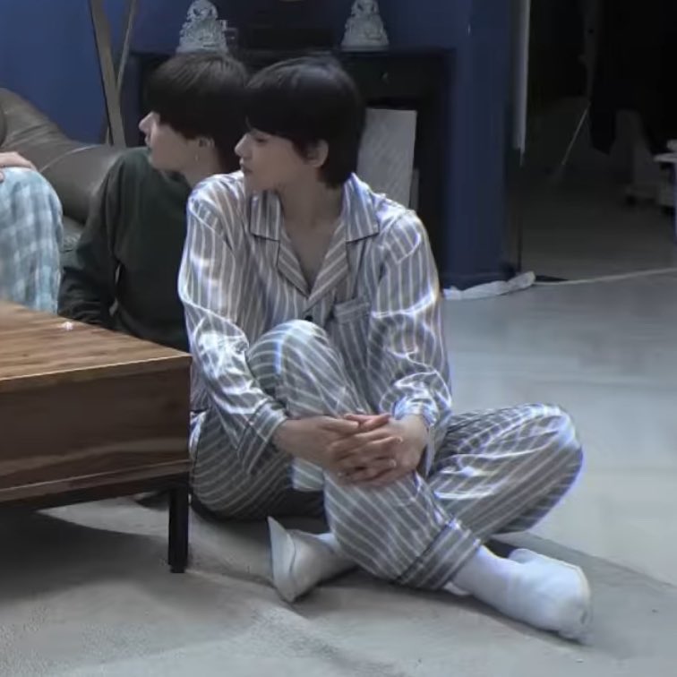 0708FILM's tweet photo. jo looking so soft and cuddly in his pajamas ☹️ https://t.co/CYsqfJ7vwL