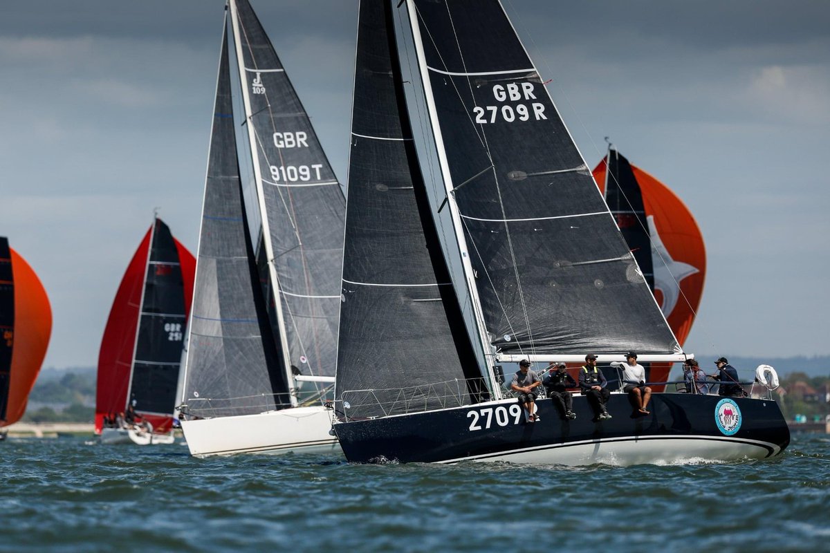 The Salcombe Gin Cowes - Torquay race will see the fleet race west out the Solent, past the Needles and then head west along the Jurassic coast to Portland before crossing Lyme bay to finish in Torquay. RAFSA Red Arrow will start on Sat 13 Aug! <a href="/HQRAFSport/">RAFSport</a> @RAFNewsSport