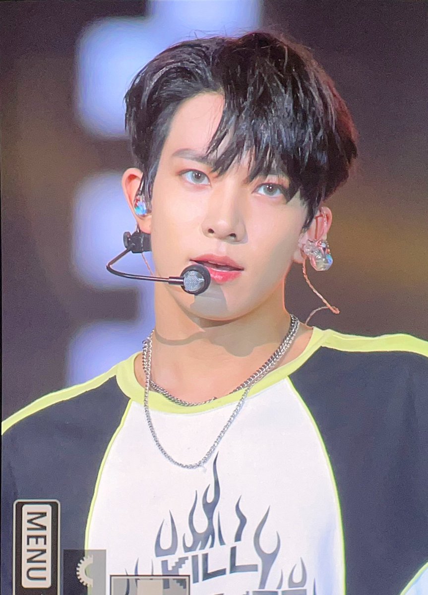 THEE LEE HEESEUNG IRL OMG