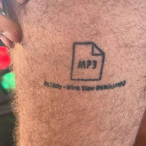 Top Notch tweet media