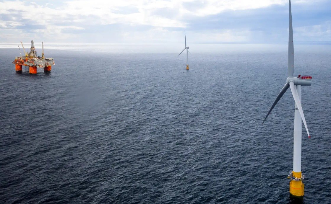 offshoreenergyt's tweet photo. #Scotland opens #offshorewind leasing round to decarbonise #NorthSea #oil and #gas https://t.co/s2Bt3nGaui - #OffshoreEnergy #energytransition #oilandgasnews #renewables #electrification #decarbonisation #Scotland #INTOG https://t.co/cA6CQb0W4J