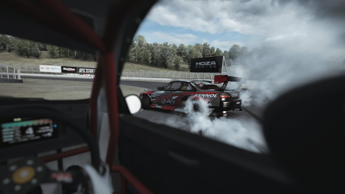Switchriders's tweet photo. La manche 4 de l'ESDA approche et nos pilotes ont démarré l'entraînement hier avec la présence du Coach en live sur Twitch ! Rendez-vous le 19/08 pour les qualifications 😎🔥

@KENNOL 
@OpliteG 
#SimRacingGO https://t.co/RCKV8IFjGW