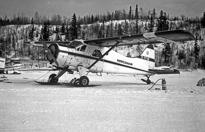 avspacemuseum's tweet photo. Join us Aug 13 as we celebrate the 75th anniversary of the de Havilland DHC-2 Beaver.  Vintage Wings of Canada will fly in several aircraft (weather permitting).  See the vehicles up close and speak to the pilots of these wonderful flying machines!
https://t.co/8NnSy5kOJD https://t.co/grjnKGR58p
