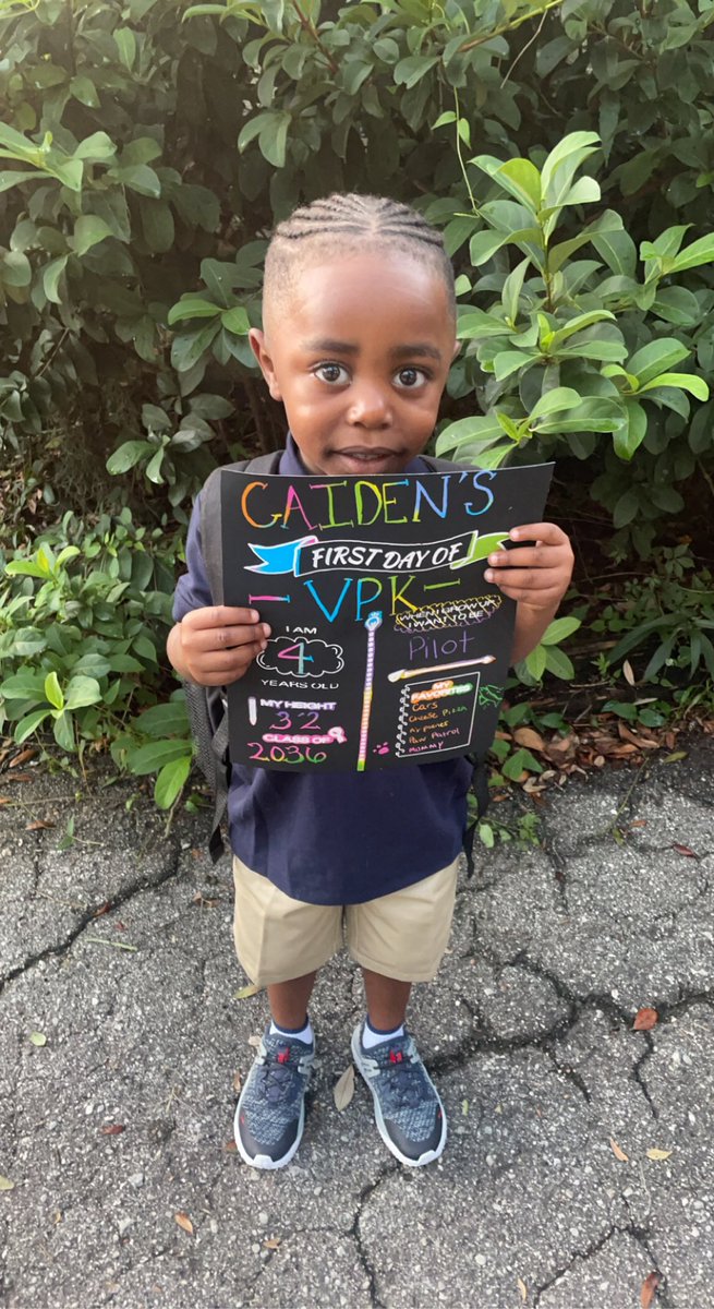 LateishaHarris2's tweet photo. Where has time gone🥺 officially the mom of a kindergartner and preschooler. https://t.co/LkAcVLbb6K