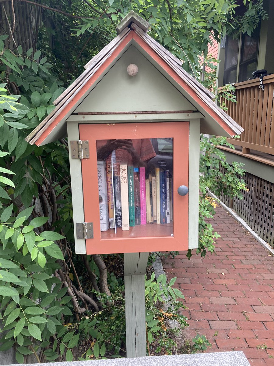 priyaisms's tweet photo. Cambridge’s version of keeping up the the joneses is getting one of these https://t.co/RRljpV72L5