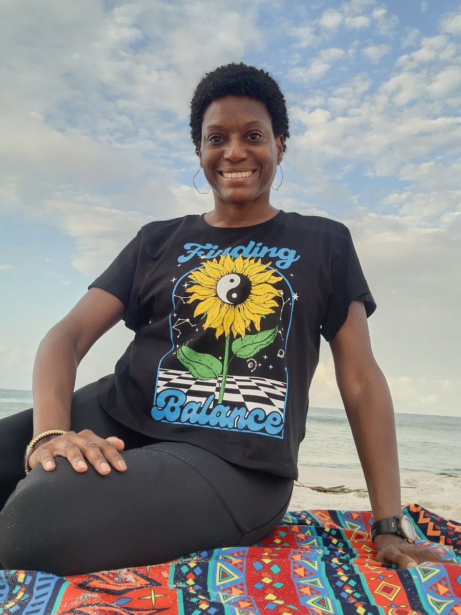 DrDouglene's tweet photo. You ask, how do I manage to do so many things? Simply, I'm intentional about keeping my peace and finding balance!
https://t.co/SIm02xlMDg
#goMYOM
#TrackTheStorm
#AwesomeME https://t.co/vXSUW7QDHp