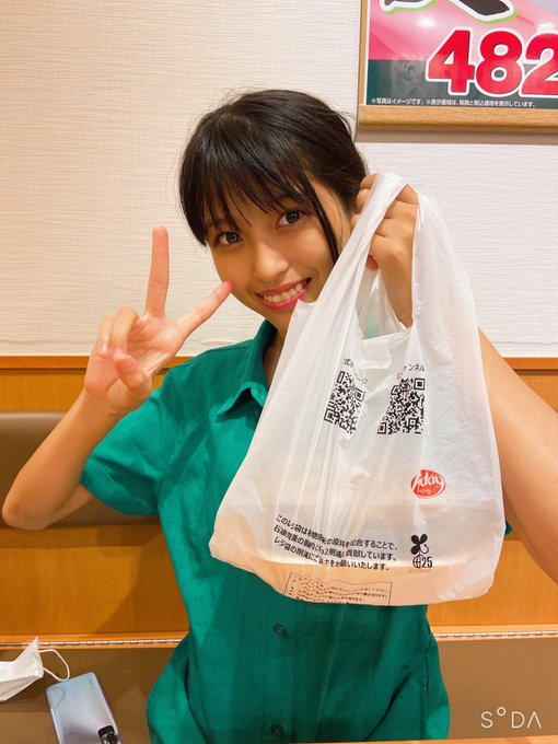 Twitterのコスプレ画像18