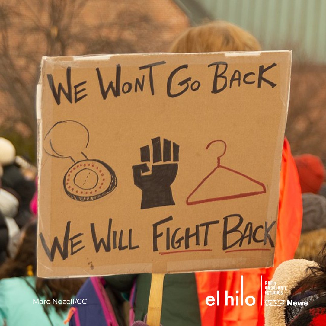 elhilopodcast's tweet photo. 🚩En EE.UU. el hashtag #DeleteFacebook crece luego de saberse que Meta le dio a la policía chats privados entre una adolescente de Nebraska y su madre, que hoy se usan como pruebas en una imputación por aborto ilegal.
#SiguiendoElHilo https://t.co/n07gnAd1Co