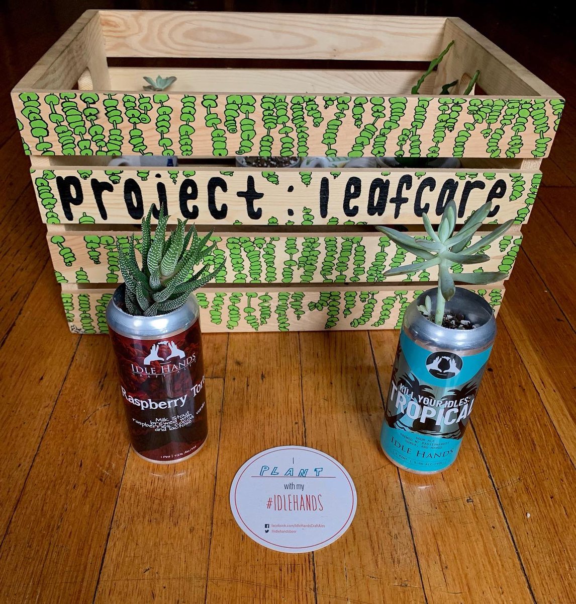 PrayingMahantis's tweet photo. 🪴can planter workshop @idlehandsbeer tonight at 7🍺 @nicolemclovin vibers 🤷🏻‍♂️ https://t.co/V5usFZ2DDA