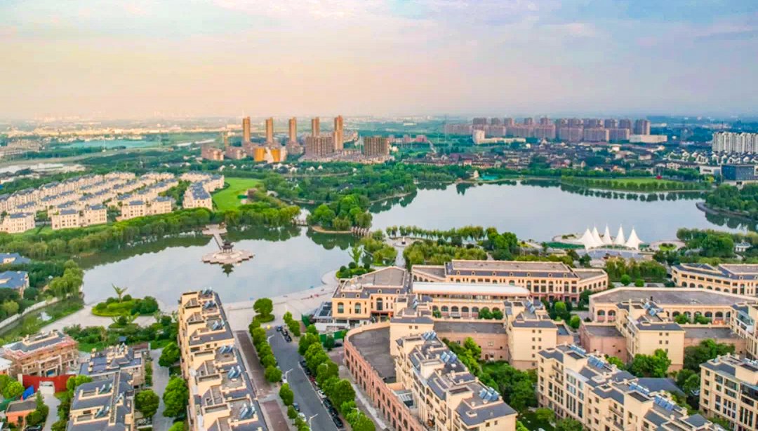 GoJiangsu's tweet photo. Tangpinghu Wetland in #Wuxi, #Jiangsu is one of the top ten wetlands in the city, covering an area of 117 hectares. Why not pay a visit to the park and capture some amazing moments!? #TravelInJS https://t.co/qEYctYSbfN