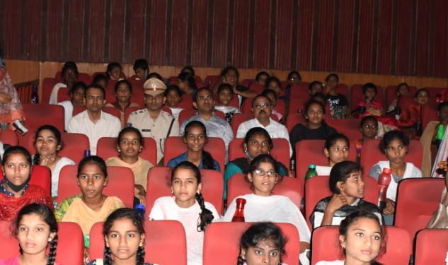Musharraf Ali Faruqui (@musharraf_ias) on Twitter photo #JaiHind
Houseful Day 2 @ All Screens of #Gandhi movie screening
<a href="/IKReddyAllola/">Indrakaran Reddy</a> <a href="/arvindkumar_ias/">Arvind Kumar</a>
#SwatantraBharathaVajrotsavalu #JaiHind
Houseful Day 2 @ All Screens of #Gandhi movie screening
<a href="/IKReddyAllola/">Indrakaran Reddy</a> <a href="/arvindkumar_ias/">Arvind Kumar</a>
#SwatantraBharathaVajrotsavalu